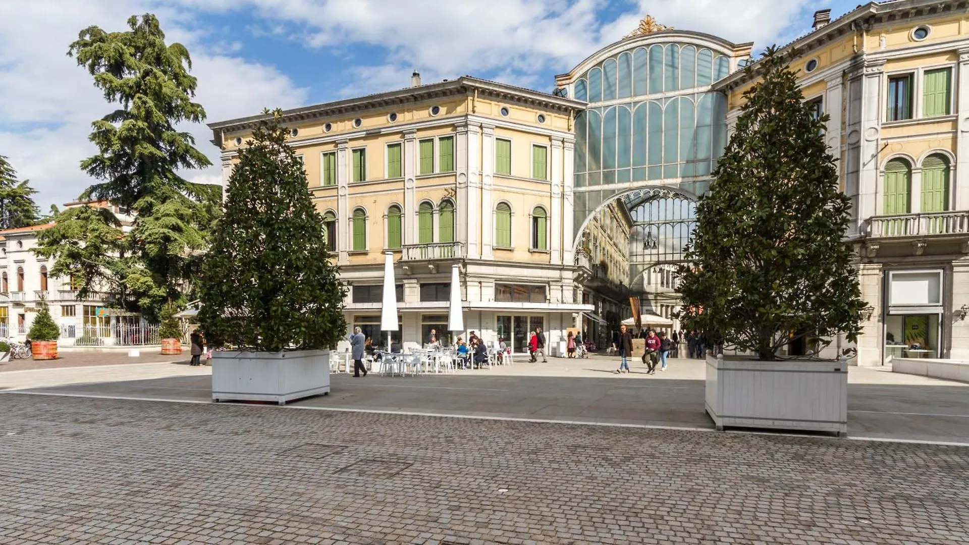Theater Venice Apartment Mestre 0*,  Italy